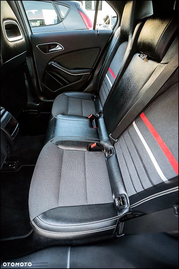 Mercedes-Benz Klasa A - 31