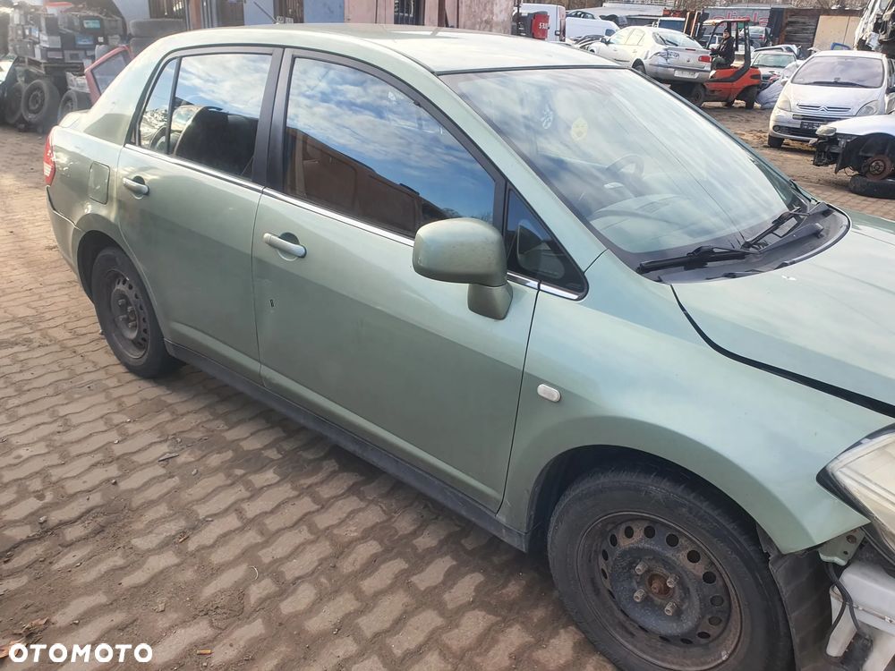 nissan tida J40 maska zderzak lampa grill błotnik drzwi zbiornik paliwa szyba lusterko klamka - 3