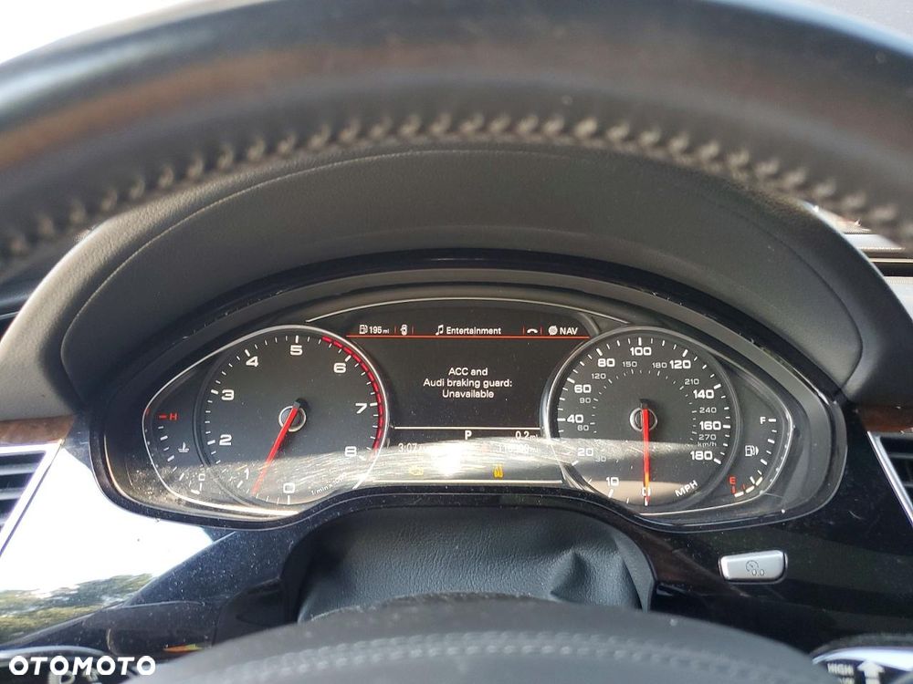 Audi A8 4.0 TFSI L Quattro - 10