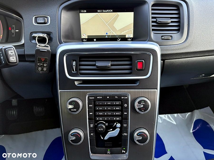 Volvo V60 D2 Drive-E Summum - 25