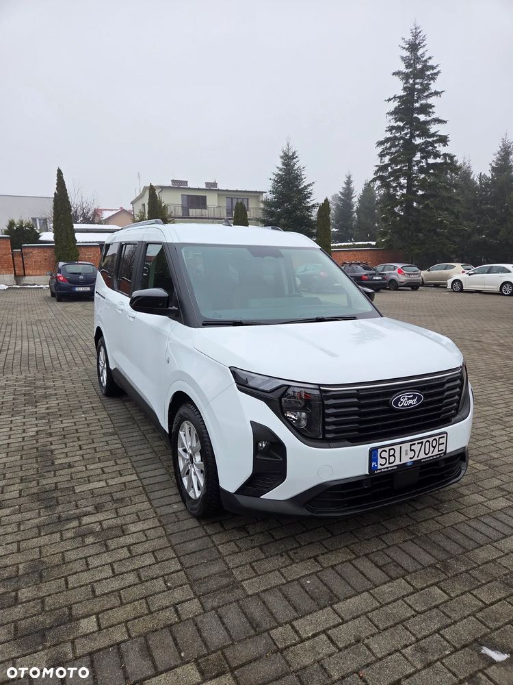 Ford Tourneo Courier 1.0 EcoBoost Titanium - 10