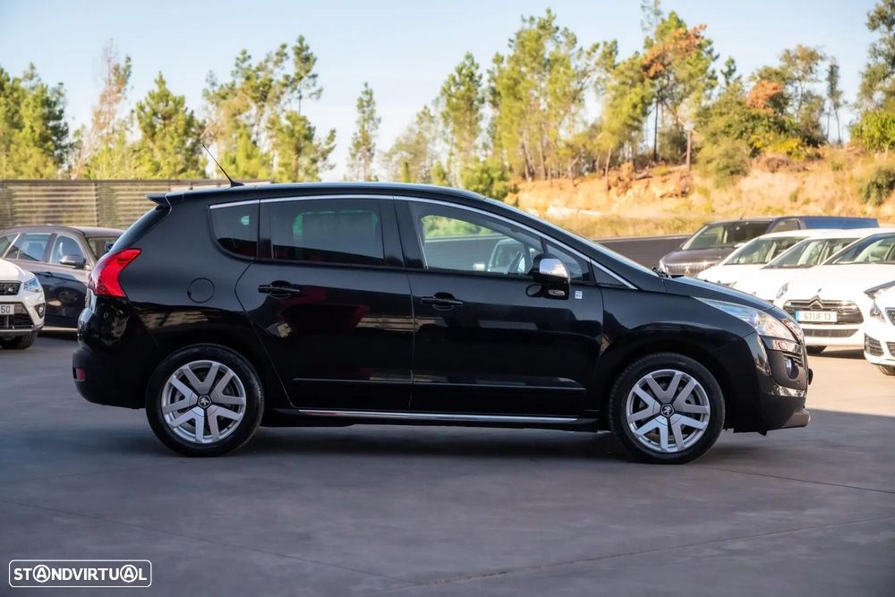 Peugeot 3008 2.0 HDi Hybrid4 - 12