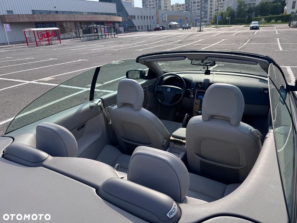 Volvo C70 2.0D Momentum - 36