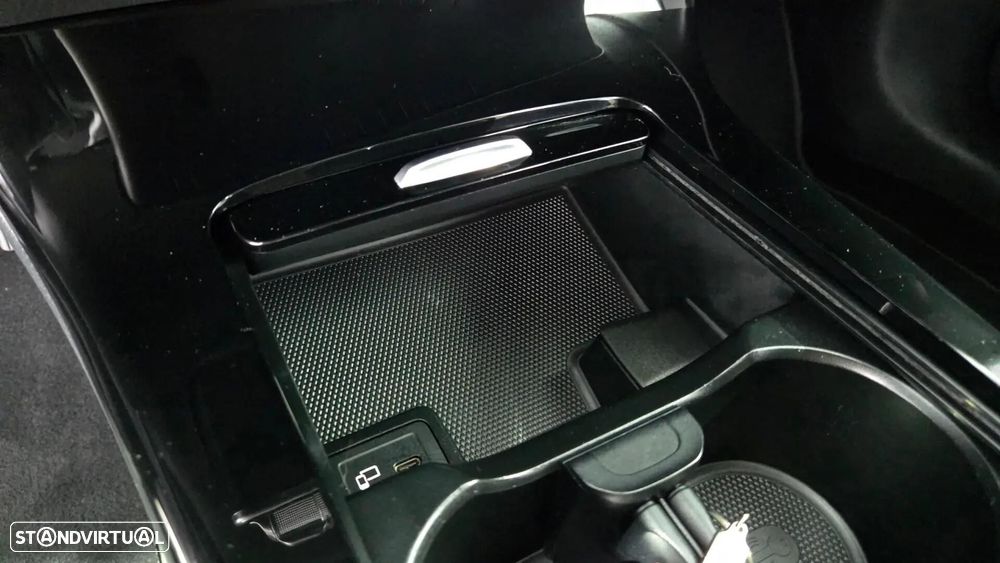 Mercedes-Benz CLA 180 d Shooting Brake Progressive Aut. - 33