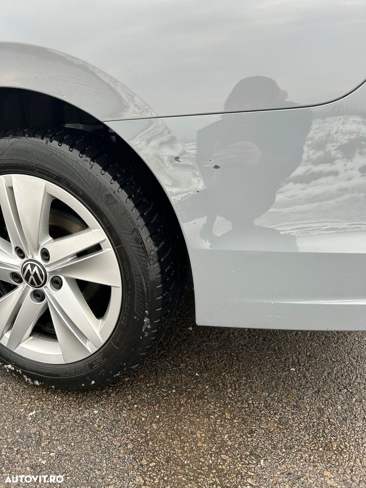 Volkswagen Golf 2.0 TDI SCR DSG Highline - 11