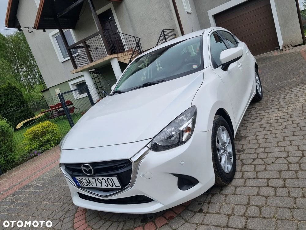 Mazda 2 - 8