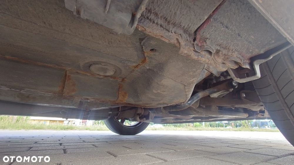 Honda Civic 1.6i ES - 33