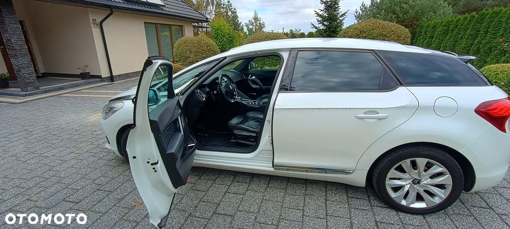 Citroën DS5 - 5