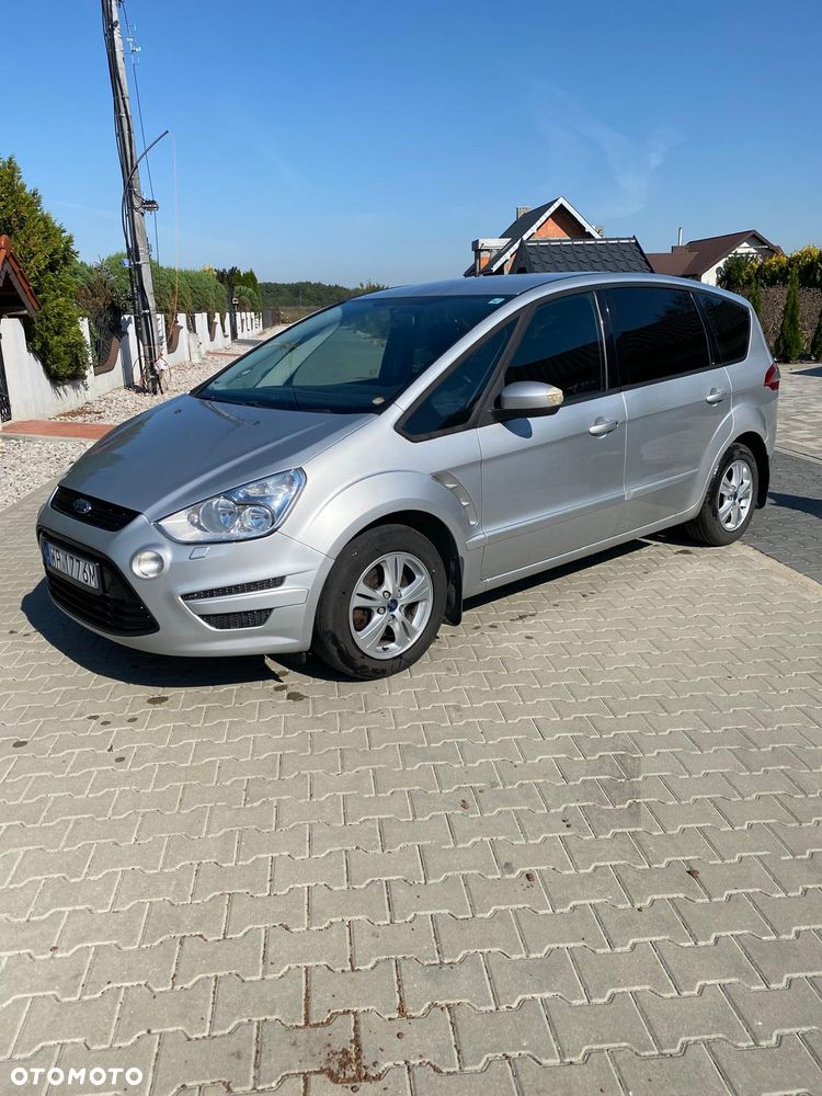 Ford S-Max 2011 photo 4