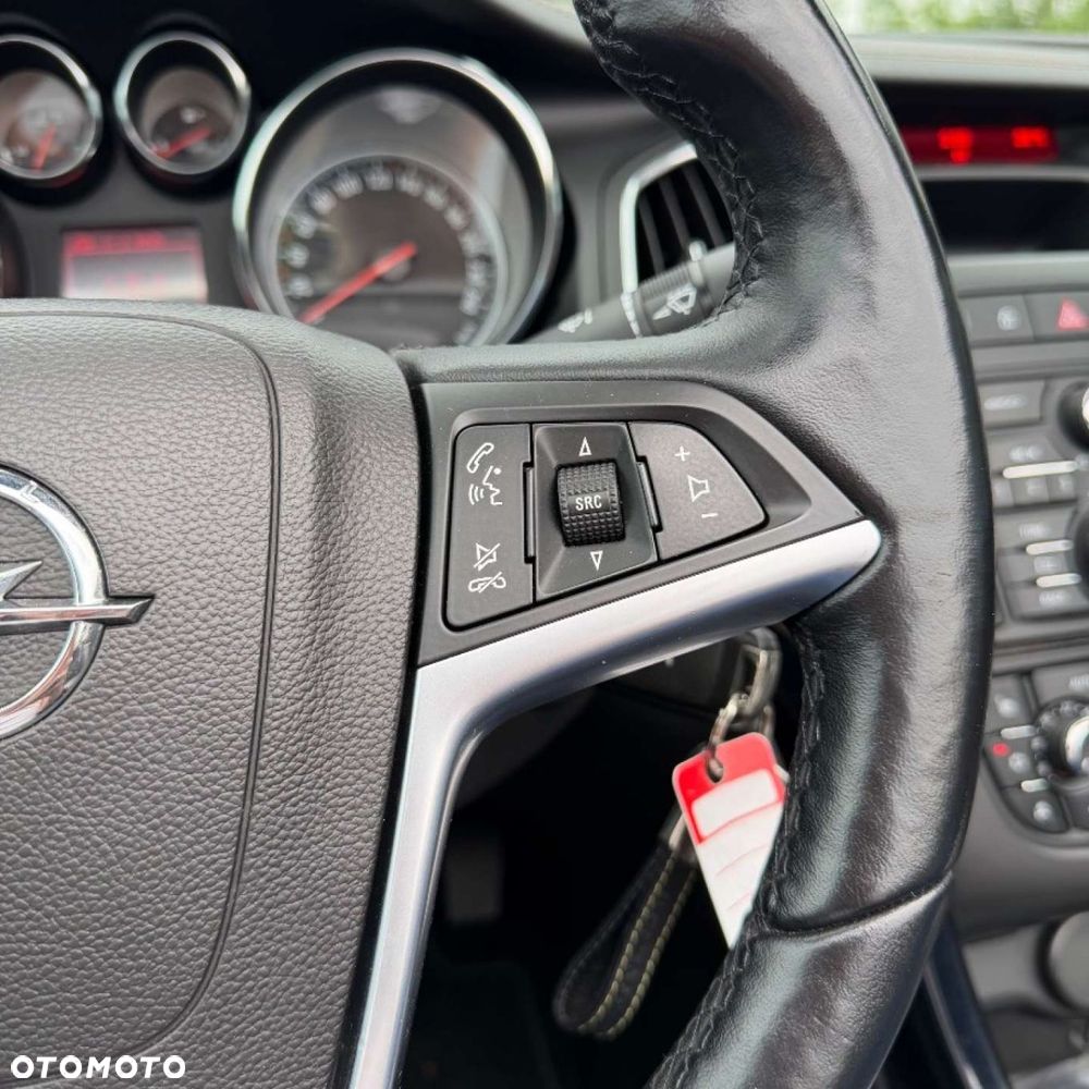Opel Cascada - 27