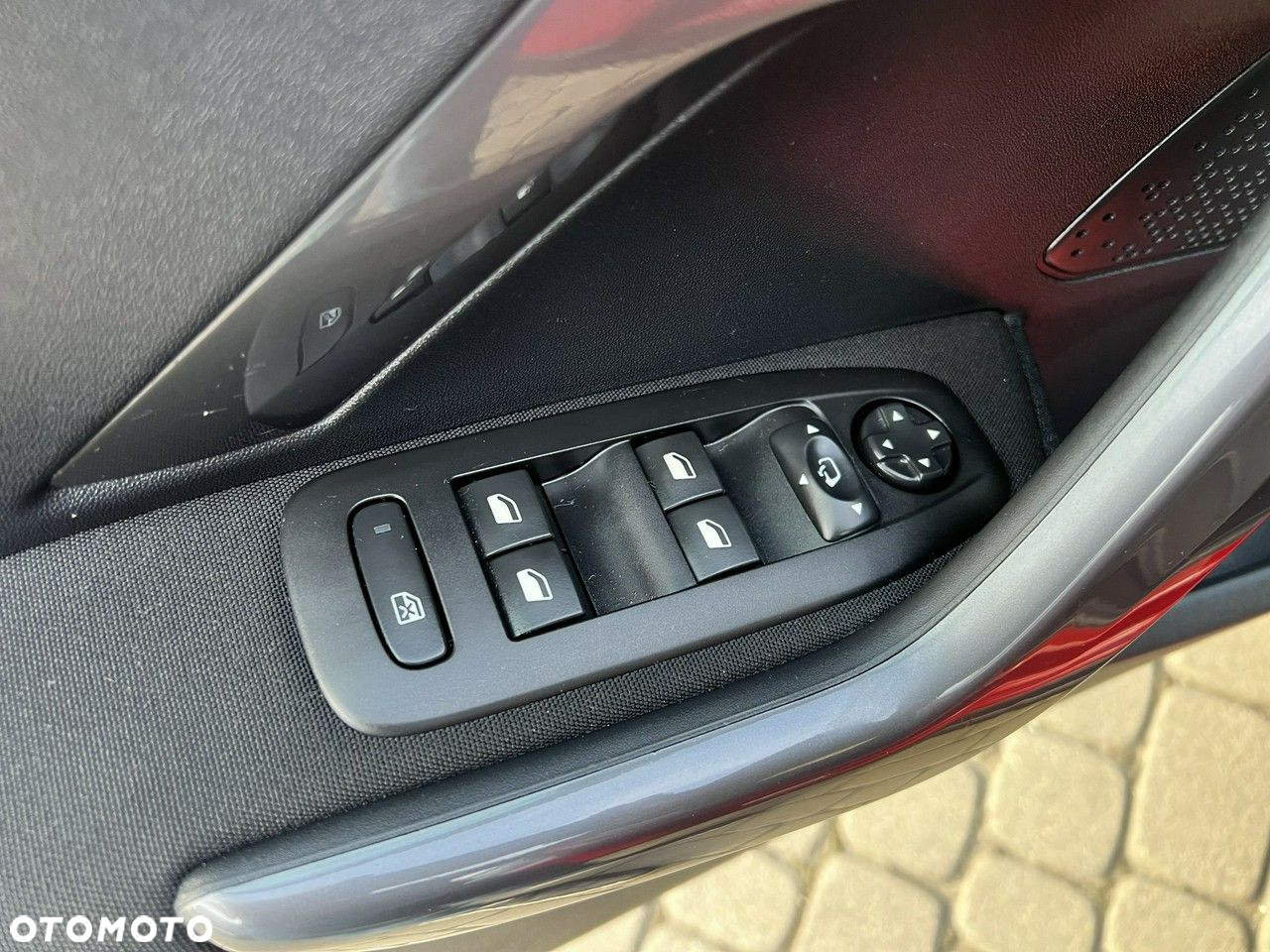 Peugeot 2008 - 17