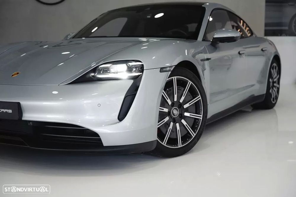 Porsche Taycan 4S - 3