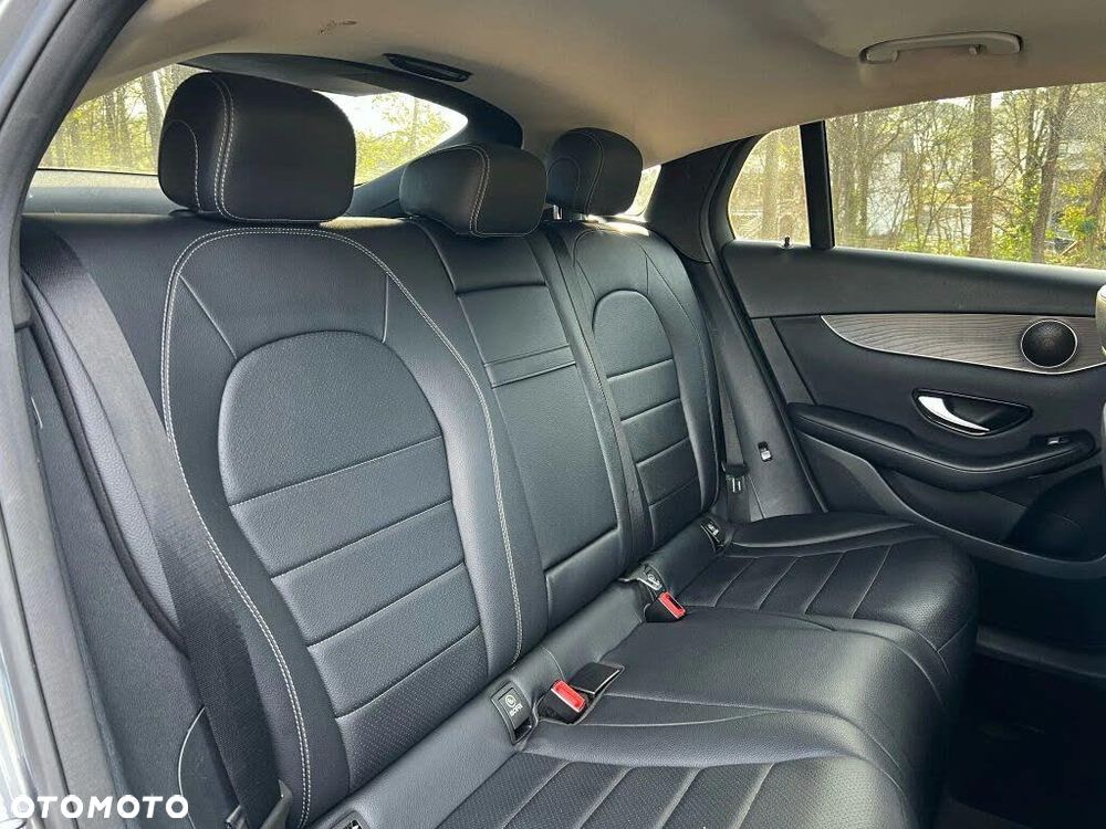 Mercedes-Benz GLC - 26