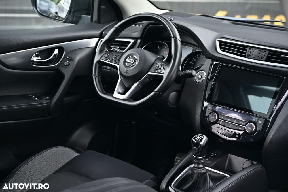 Nissan Qashqai - 16