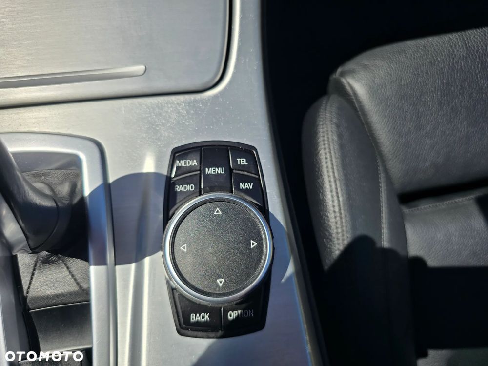 BMW Seria 5 - 37