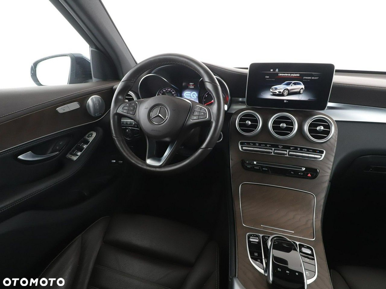 Mercedes-Benz GLC - 16