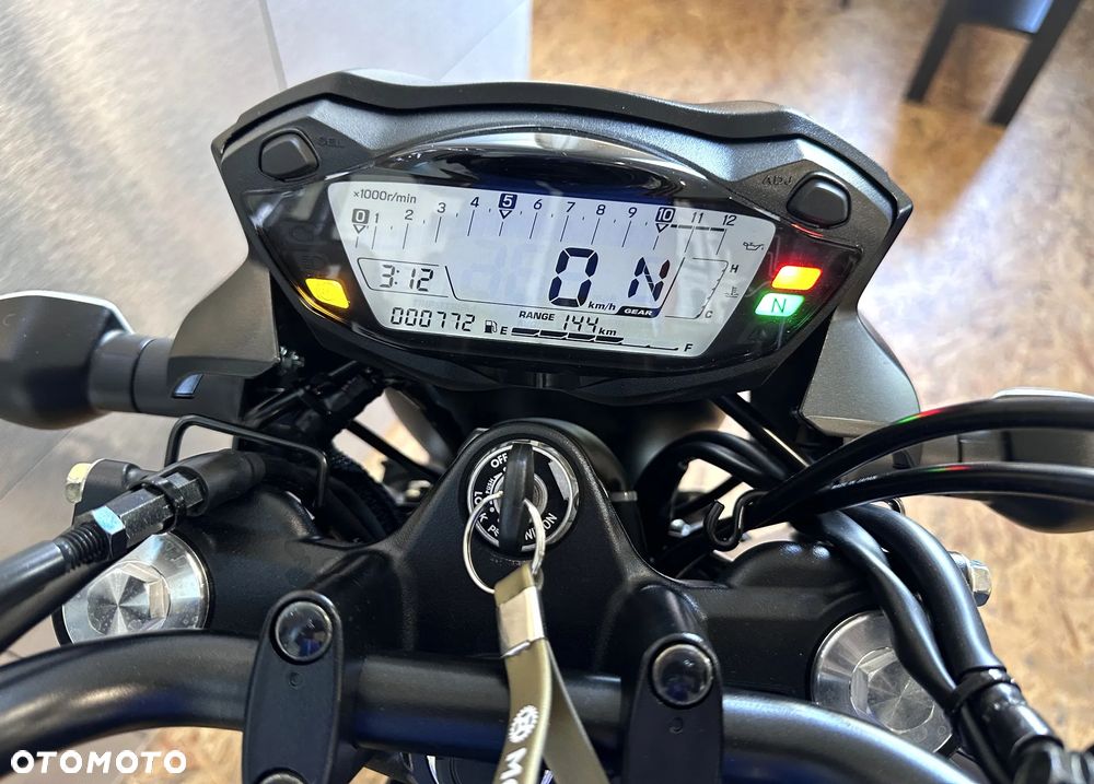 Suzuki SV - 13
