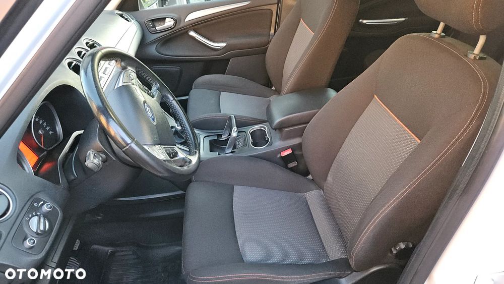 Ford S-Max 1.6 T Trend - 15