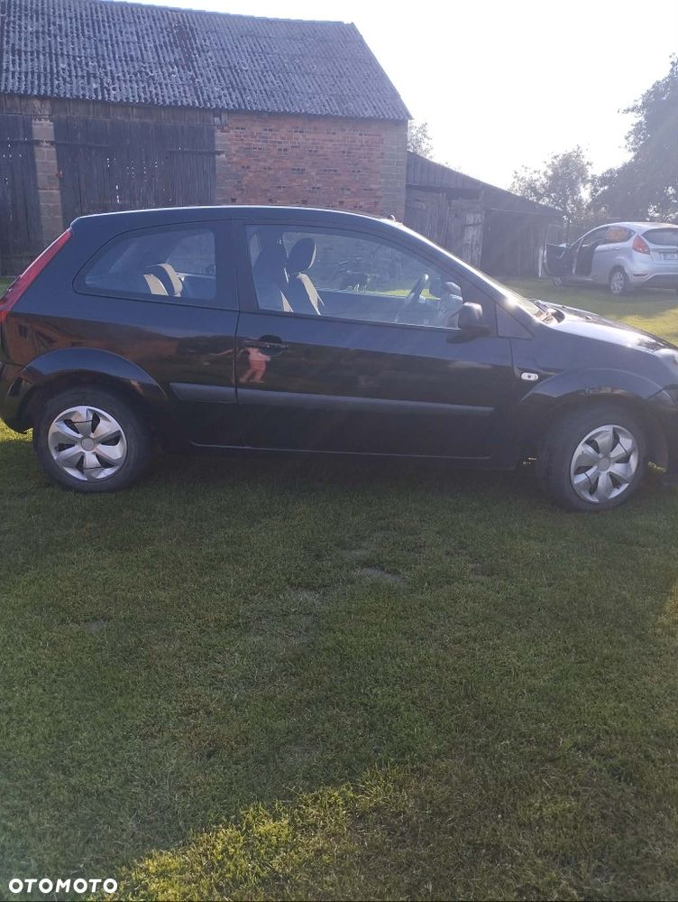 Ford Fiesta - 3