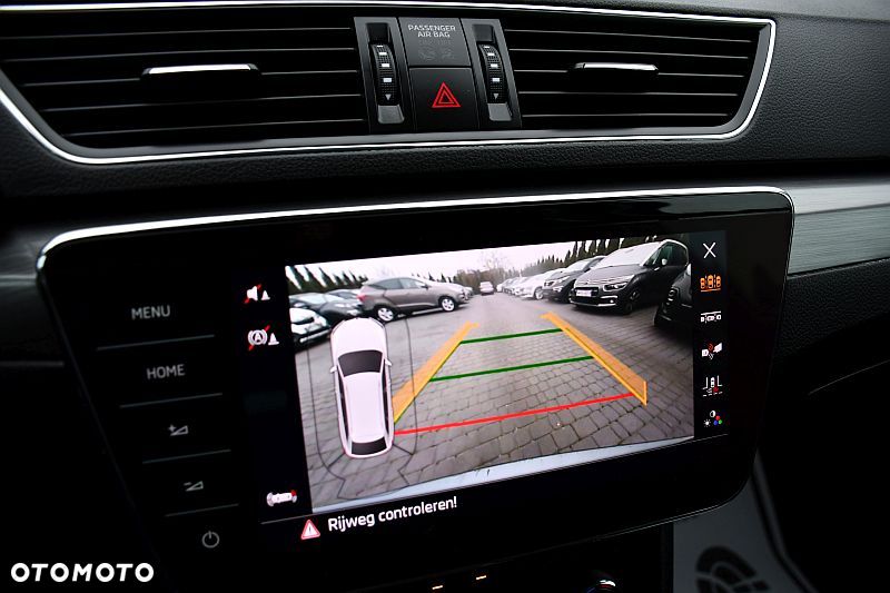 Skoda Superb 1.6 TDI Style Greenline - 39