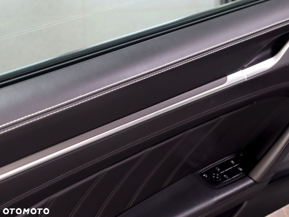 Porsche 911 Turbo S - 21