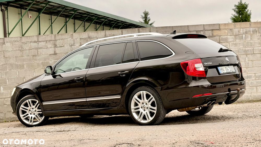 Skoda Superb 2.0 TDI DSG Exclusive - 11