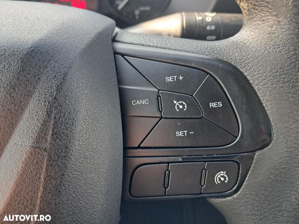 Iveco daily 35s16 3.0d 160cp platforma transport auto - 17