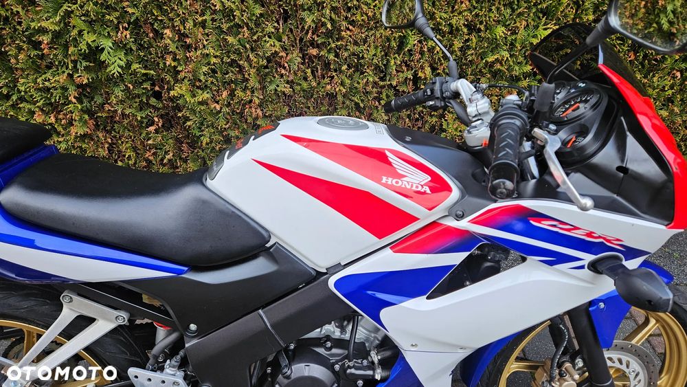 Honda CBR - 18