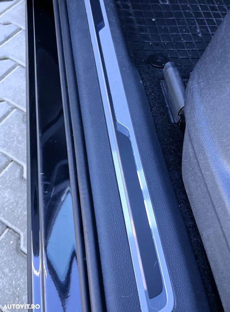 Volkswagen Tiguan 2.0 TDI 4Mot DSG Highline - 23