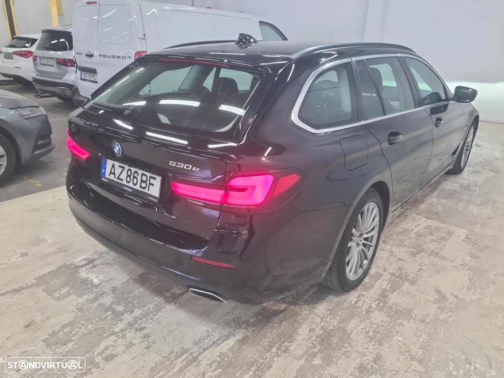 BMW 530 e - 4