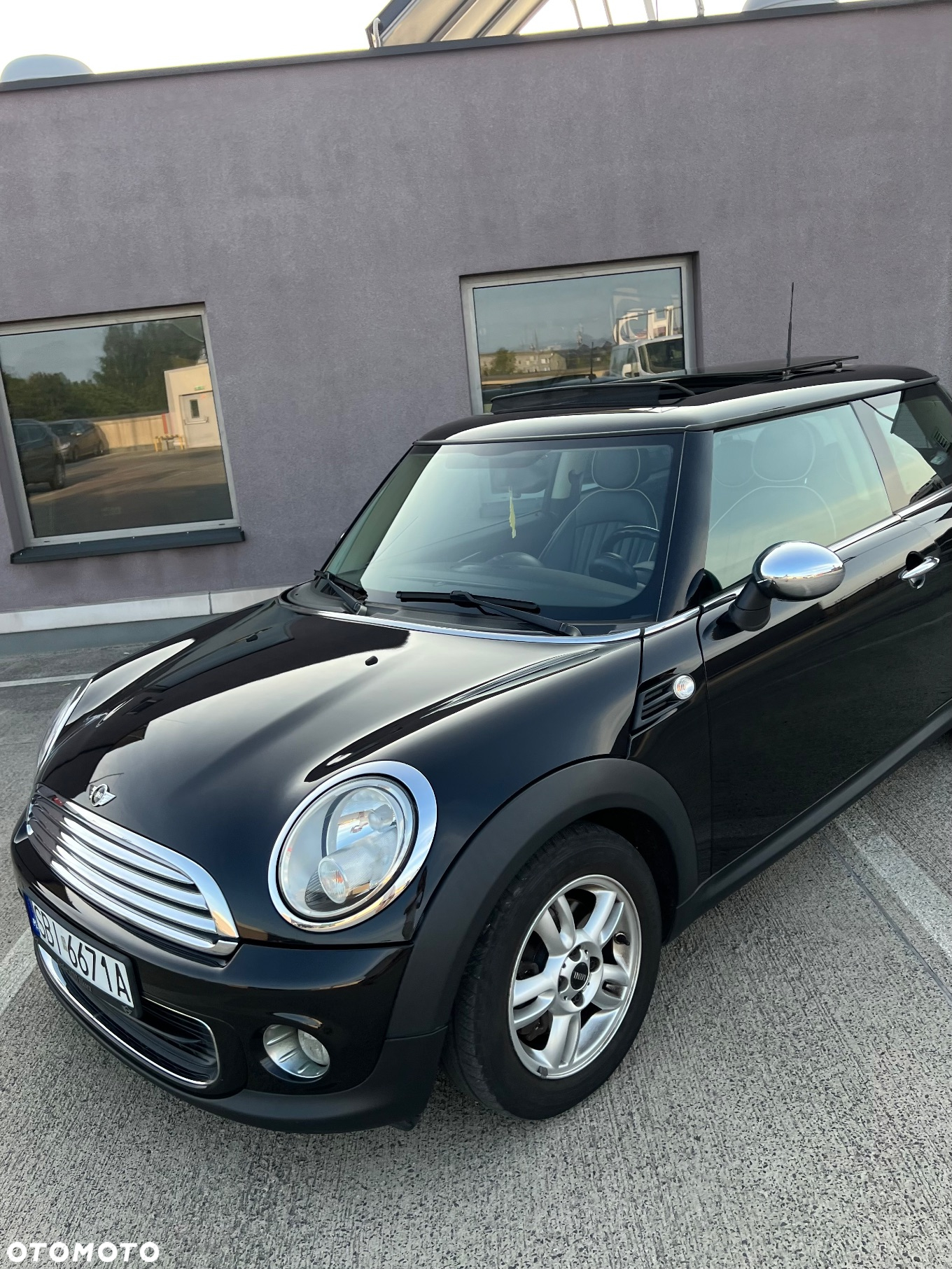 MINI ONE - 5
