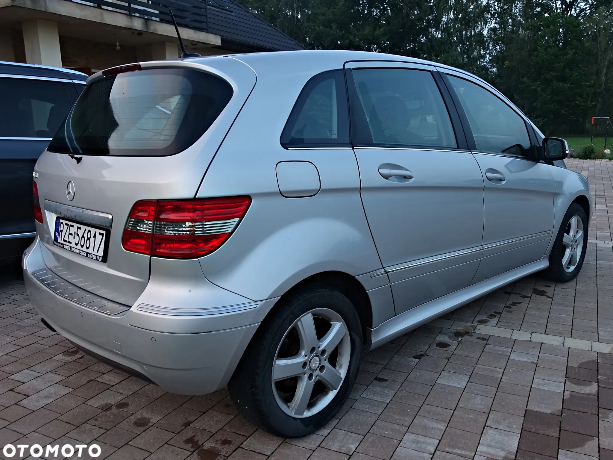 Mercedes-Benz Klasa B 180 EU5 - 4