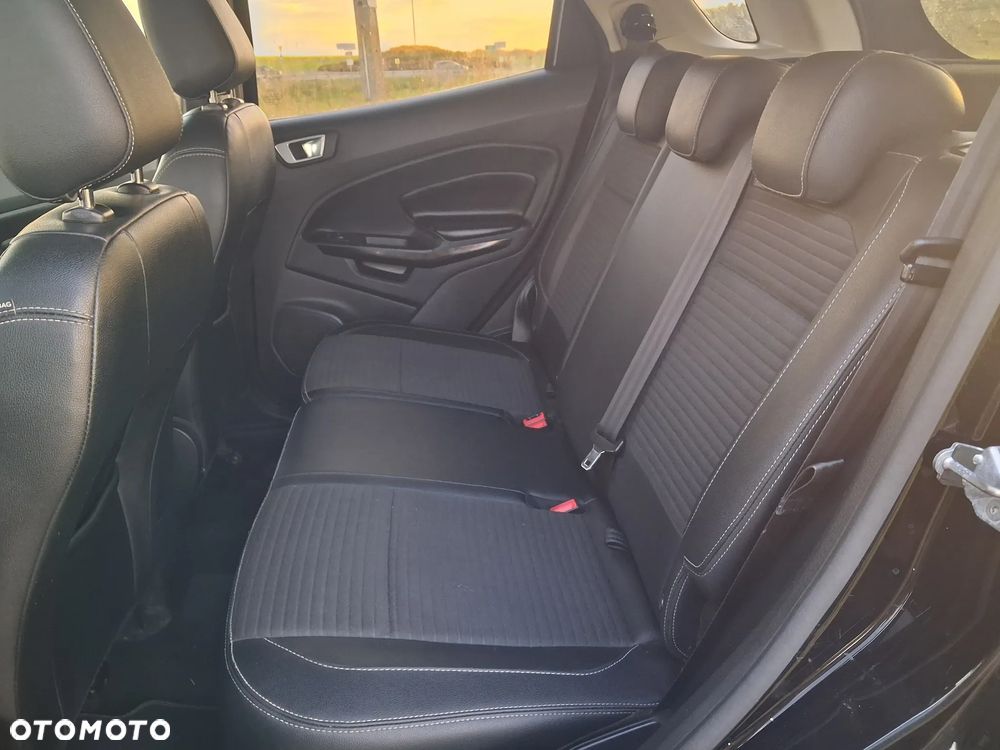 Ford EcoSport - 10
