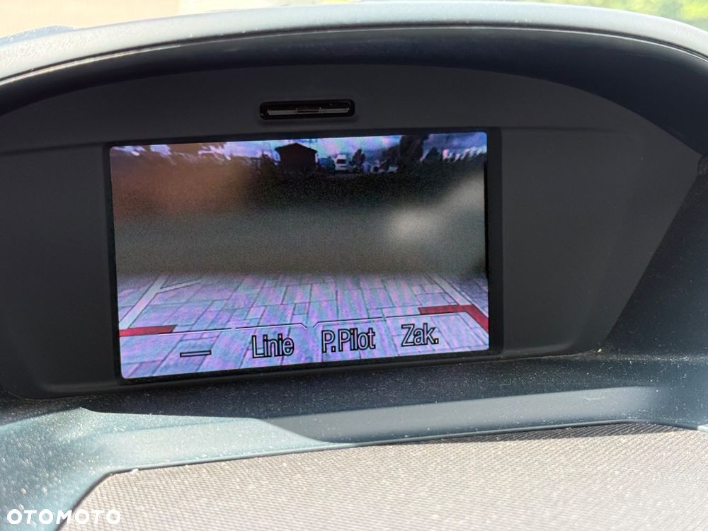 Ford Grand C-MAX - 22