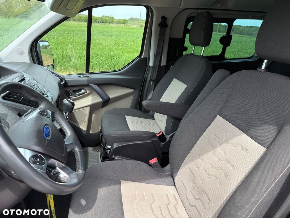 Ford Transit Custom - 11