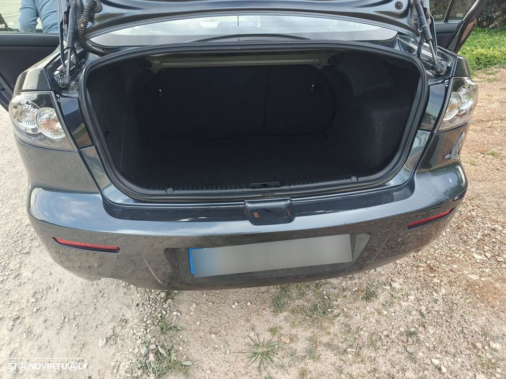 Mazda 3 Hatchback - 6