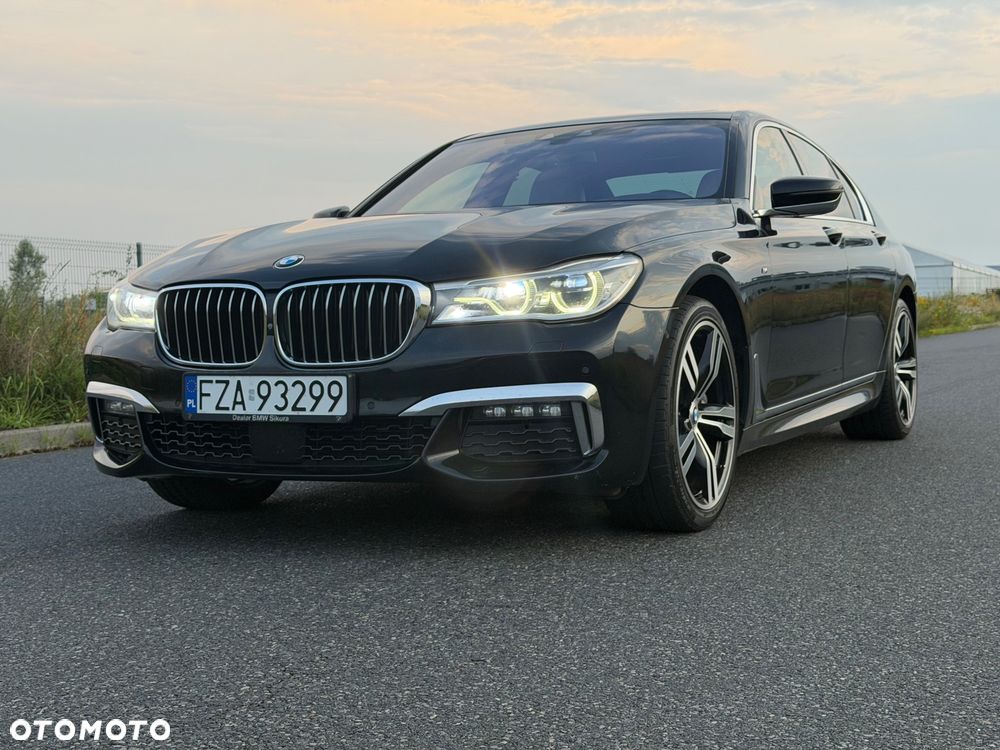 BMW Seria 7 740d xDrive - 13