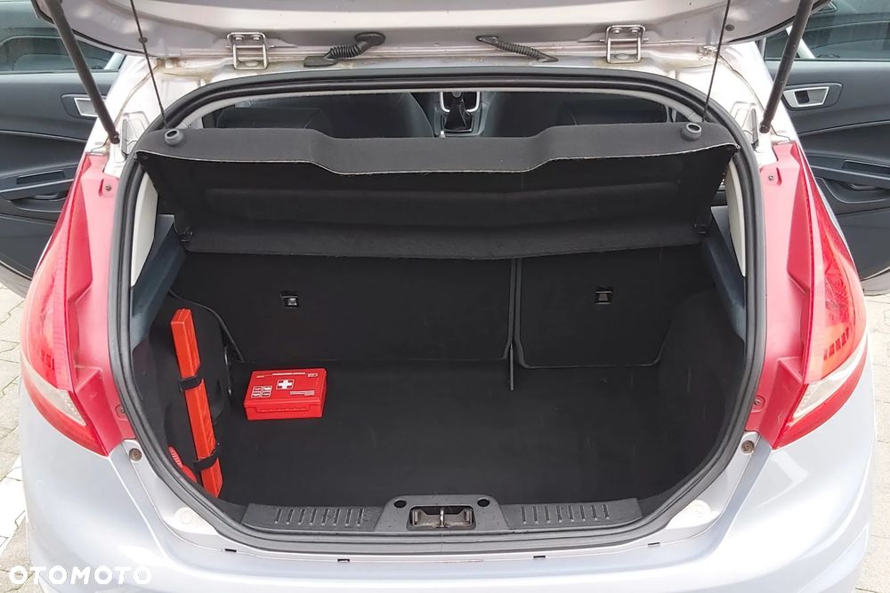 Ford Fiesta - 18