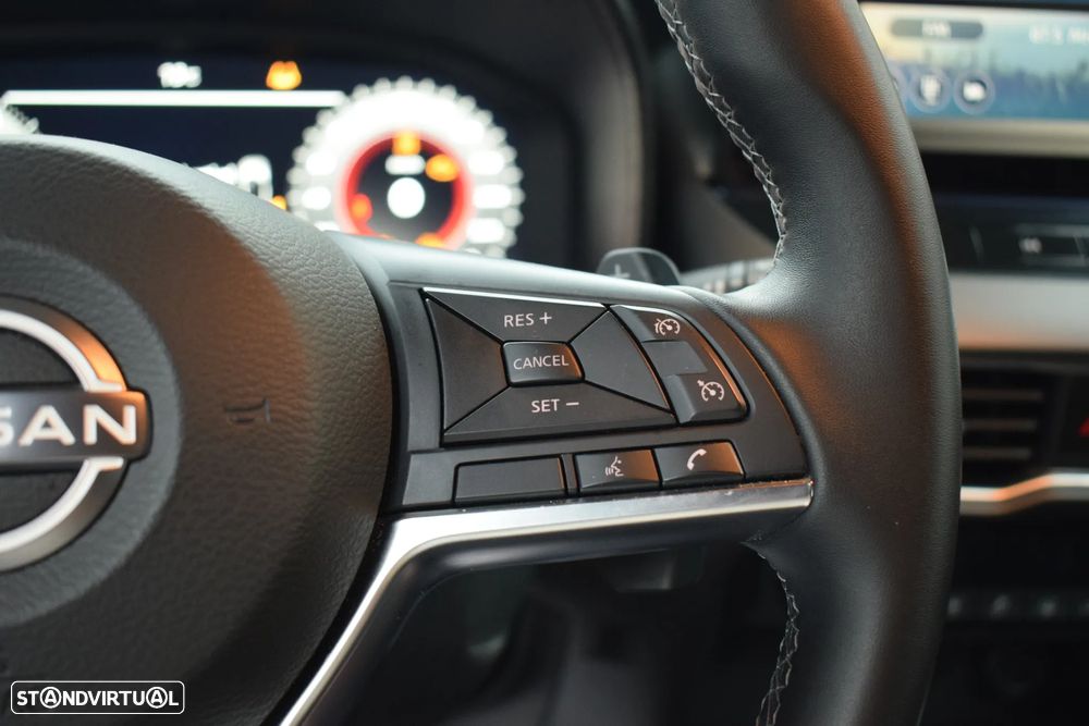 Nissan Juke 1.0 DIG-T N-Connecta NAV. DCT - 17