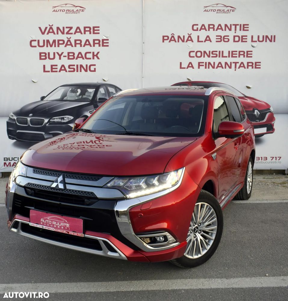 Mitsubishi Outlander - 2