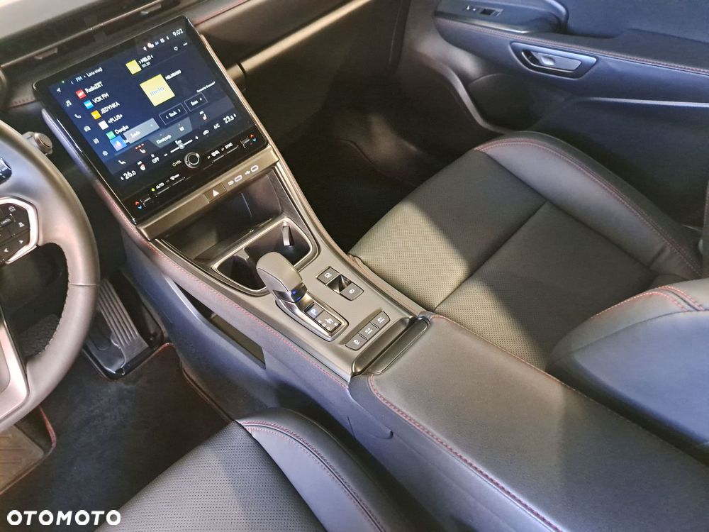 Lexus LBX 1.5 Hybrid Emotion - 27