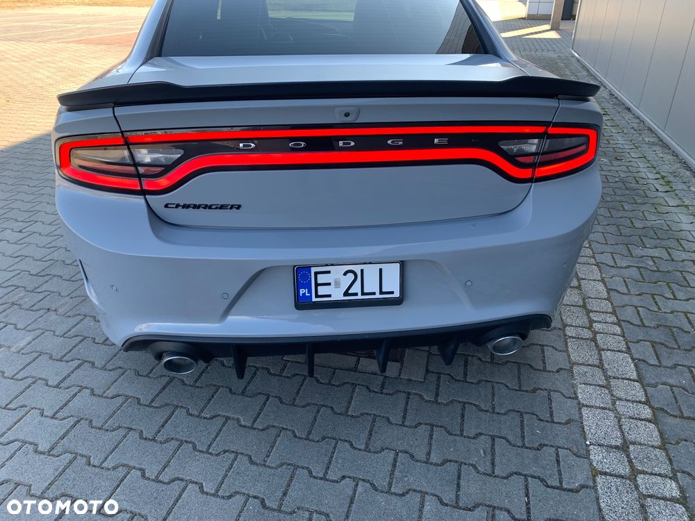 Dodge Charger 5.7 R/T Daytona - 9