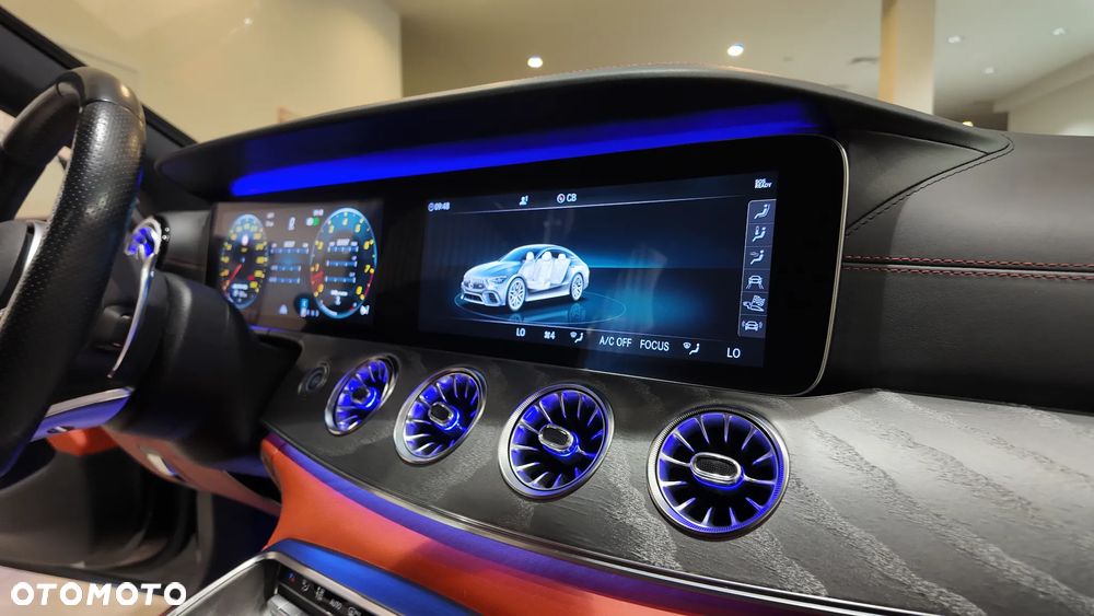 Mercedes-Benz AMG GT 63 4Matic+ Coupe Speedshift MCT 9G - 40