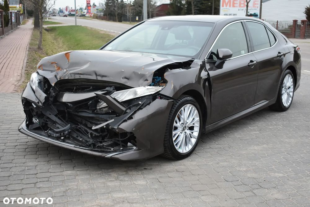 Toyota Camry 2.5 Hybrid Executive CVT - 4