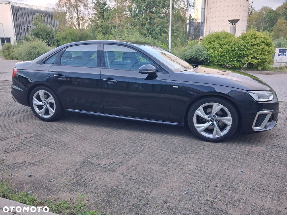 Audi A4 Limousine 35 TFSI mHEV S Line S tronic - 17