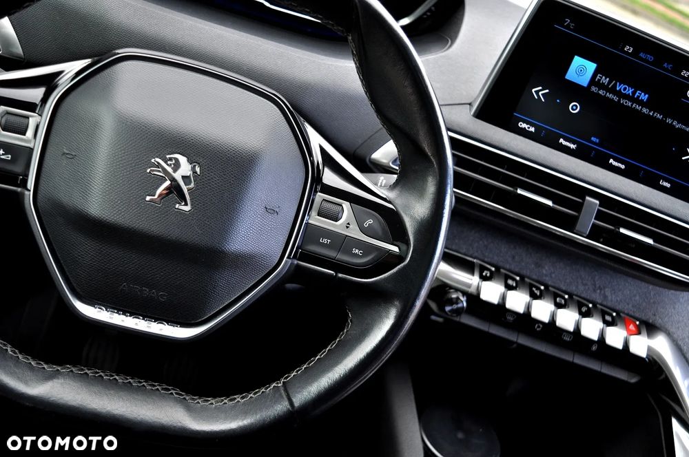 Peugeot 3008 1.2 PureTech Allure S&S - 35