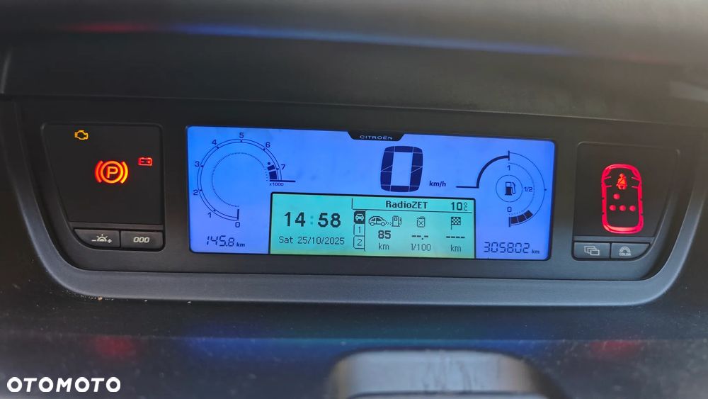 Citroën C4 Picasso - 25