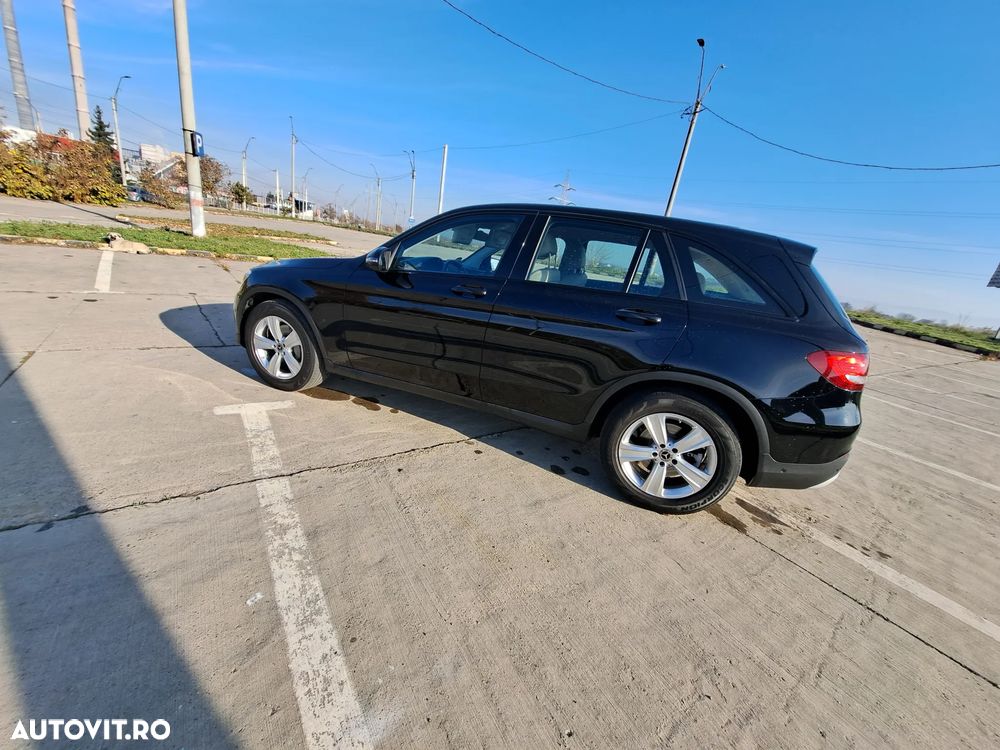 Mercedes-Benz GLC 220 d 4Matic 9G-TRONIC AMG Line - 14