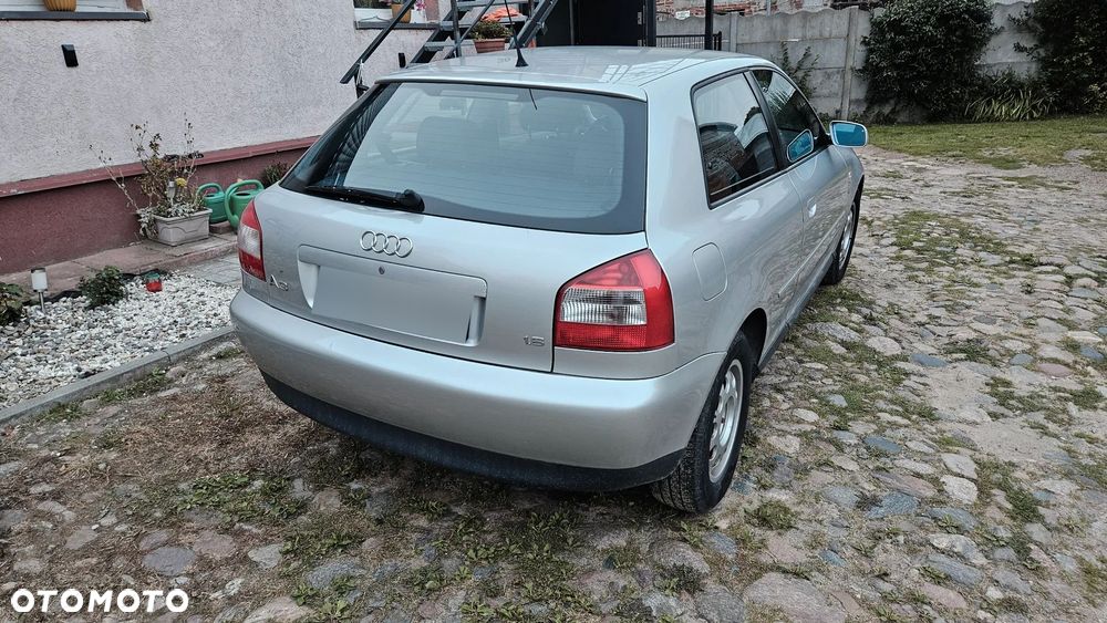 Audi A3 3-drzwiowe 1.6 Ambiente - 4