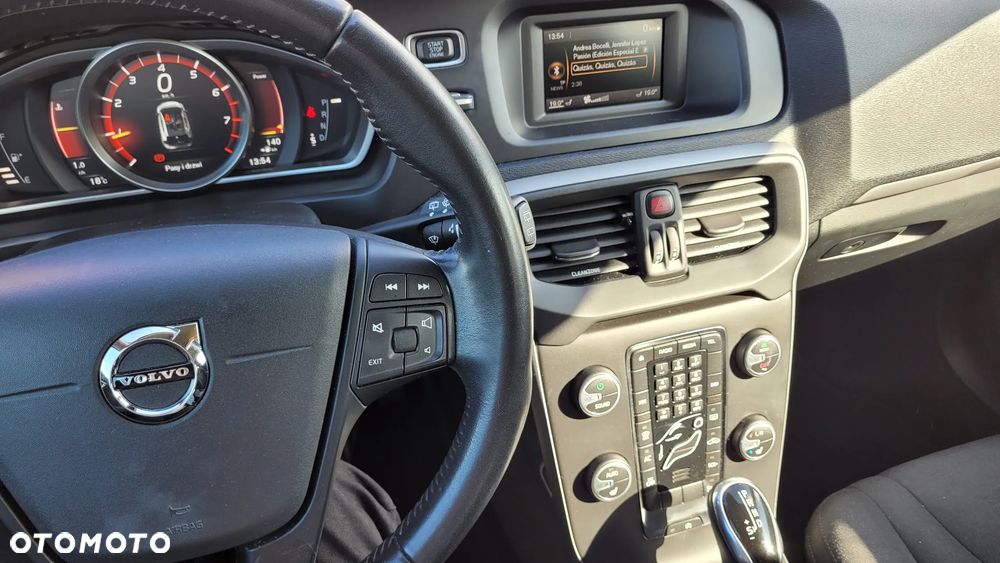 Volvo V40 - 8